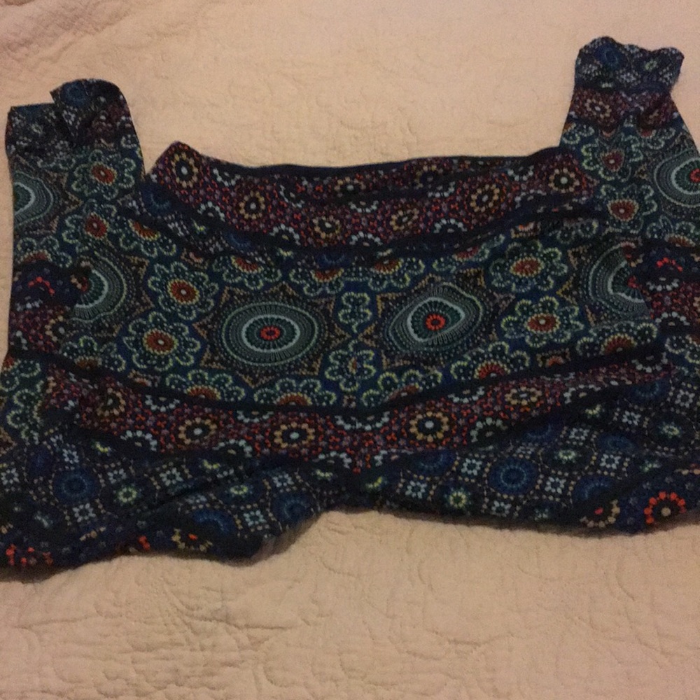Beautiful Tall and Curvy (12-18)LuLaRoe leggings